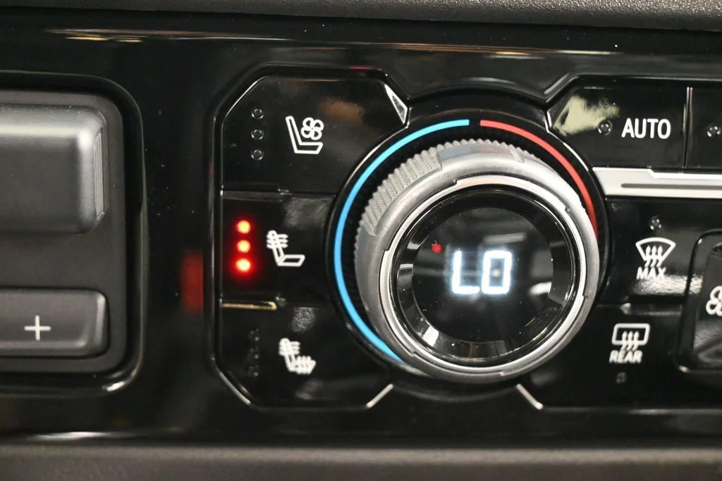 Used 2022 Northsky Blue Metallic Chevrolet LTZ image 30