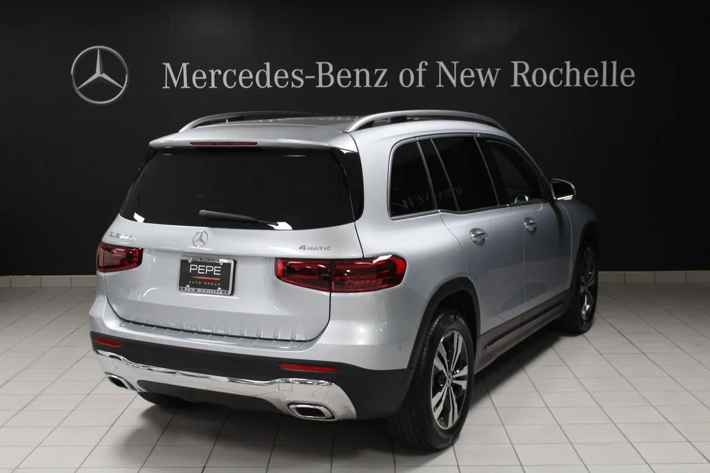 Certified Used 2026 Silver Mercedes-Benz GLB 250 image 39
