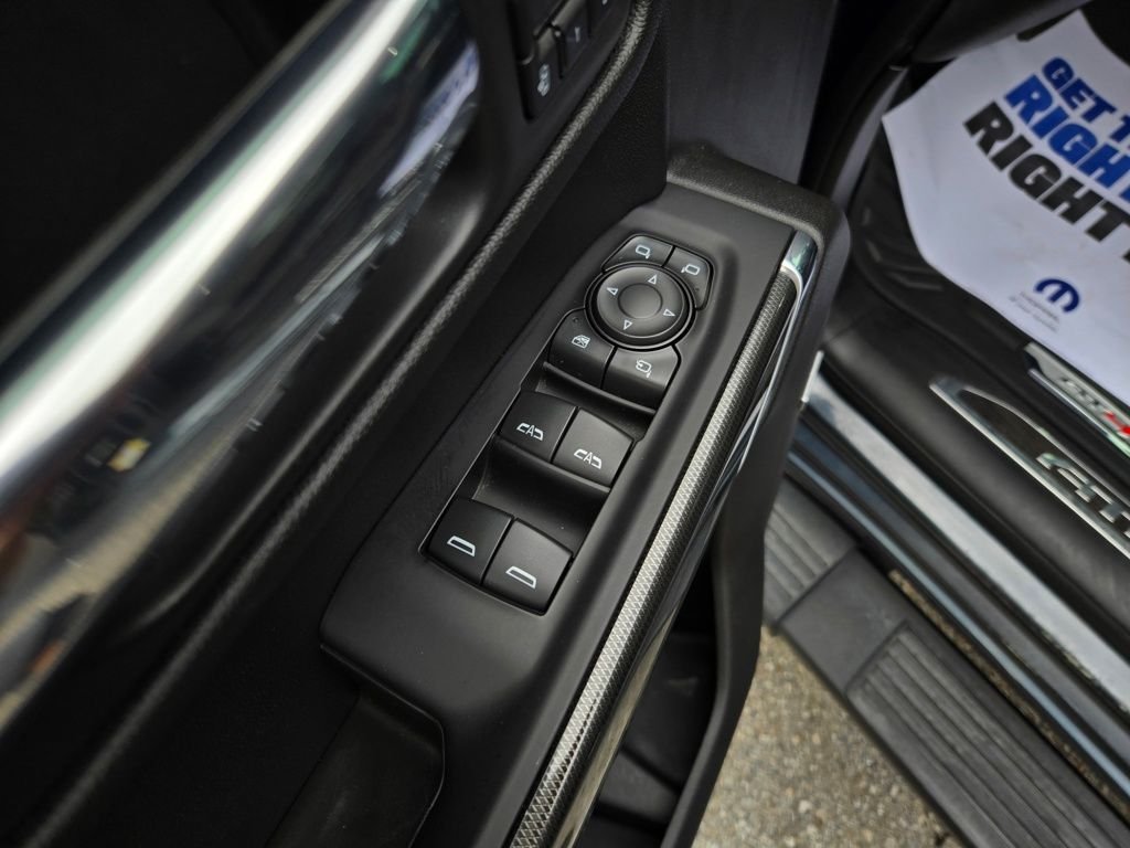 Used 2020 Blue GMC AT4 image 15