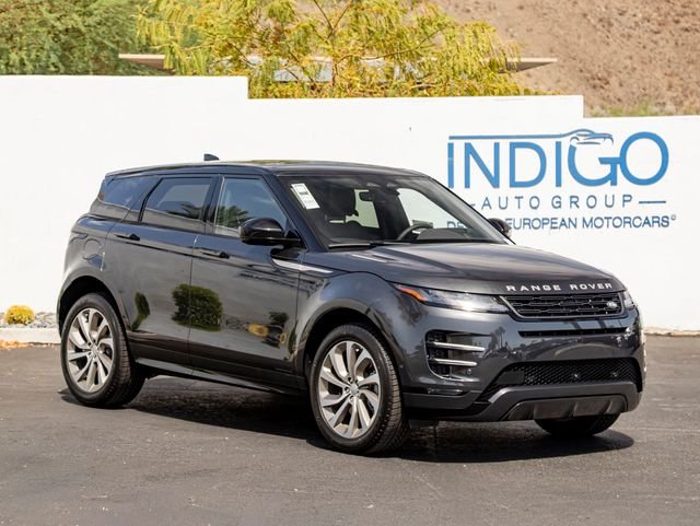 New 2026 Carpathian Grey Land Rover Hoxton Edition image 4