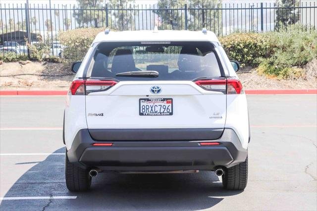 Certified Used 2020 ICE CAP Toyota  image 6