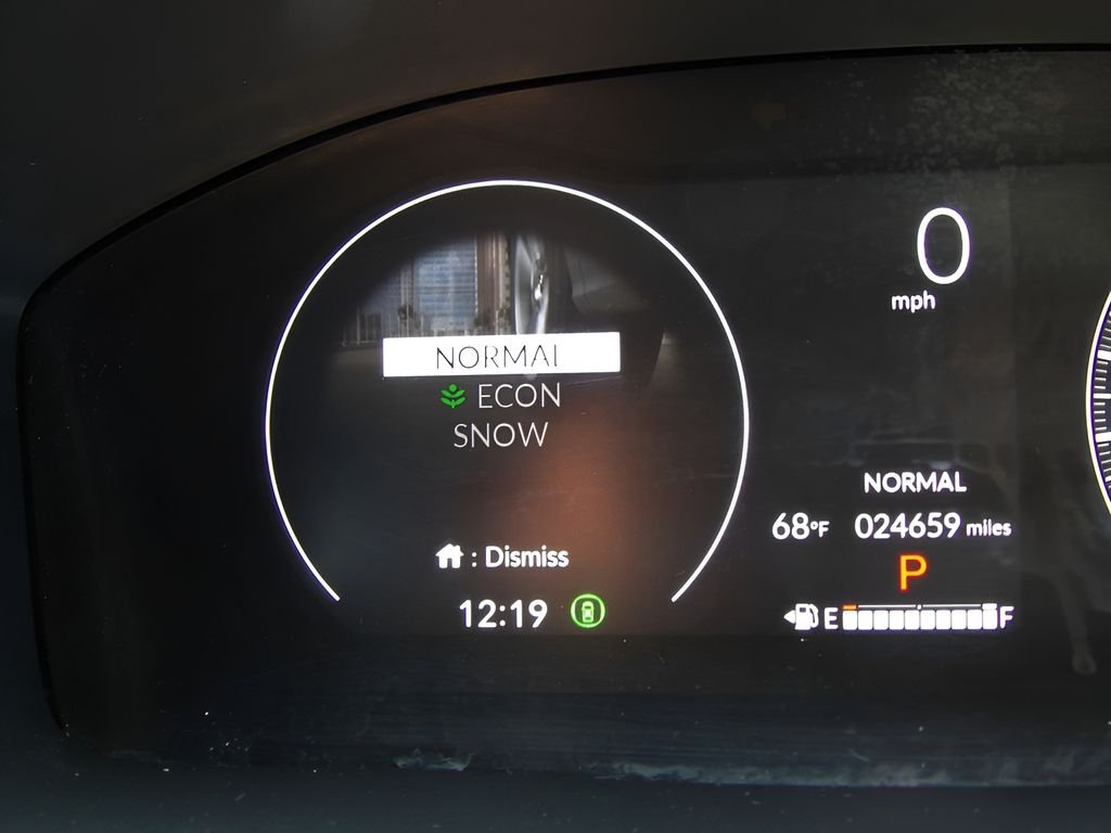 Certified Used 2025 Black Honda LX image 32