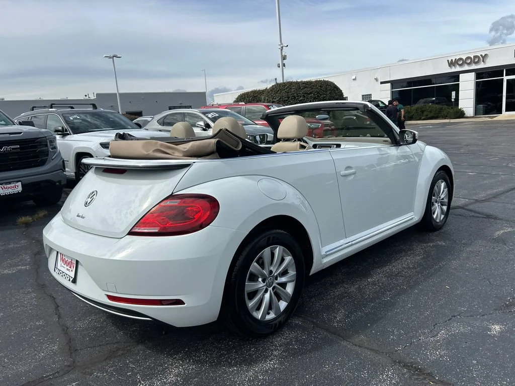 2019 Volkswagen Beetle S - Photo 7