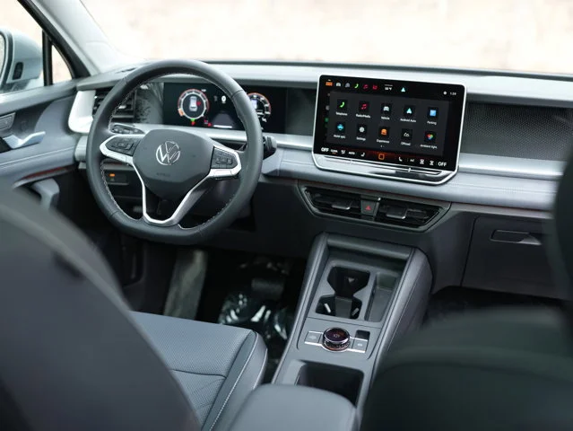 2026 Volkswagen Tiguan SE - Photo 26