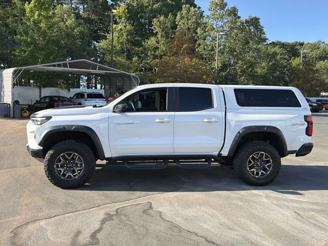 Used 2025 White Chevrolet ZR2 image 2