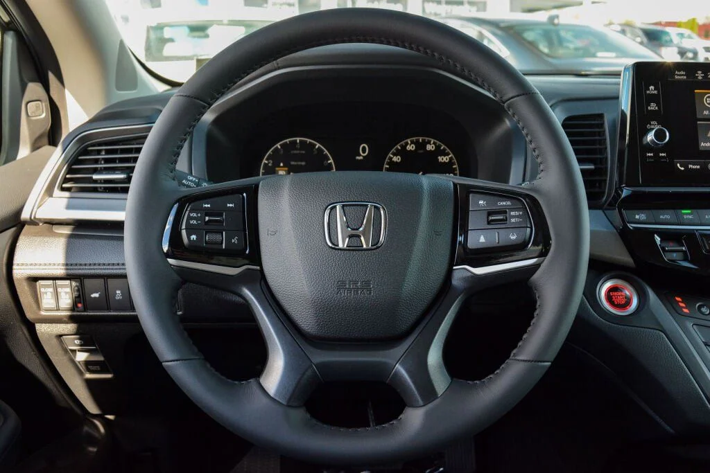 New 2026 Modern Steel Metallic Honda EX-L image 16