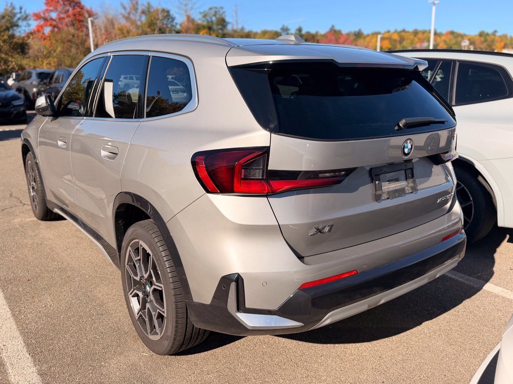 Certified Used 2025 Space Silver Metallic BMW xDrive28i image 3
