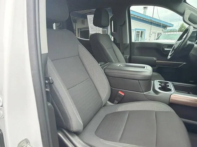 Used 2021 Summit White Chevrolet LT Trail Boss image 10