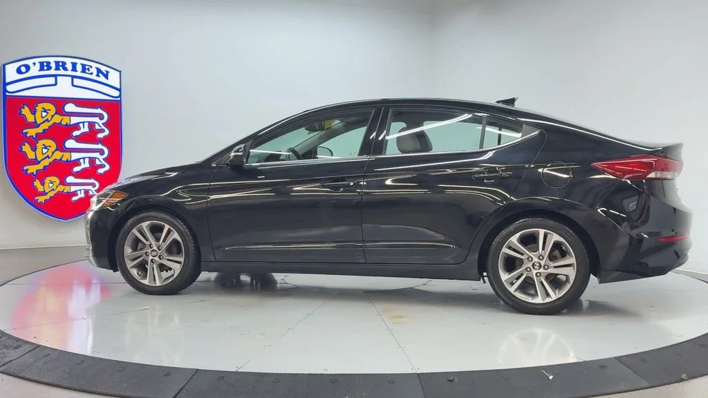 Used 2018 Phantom Black Hyundai Limited image 7