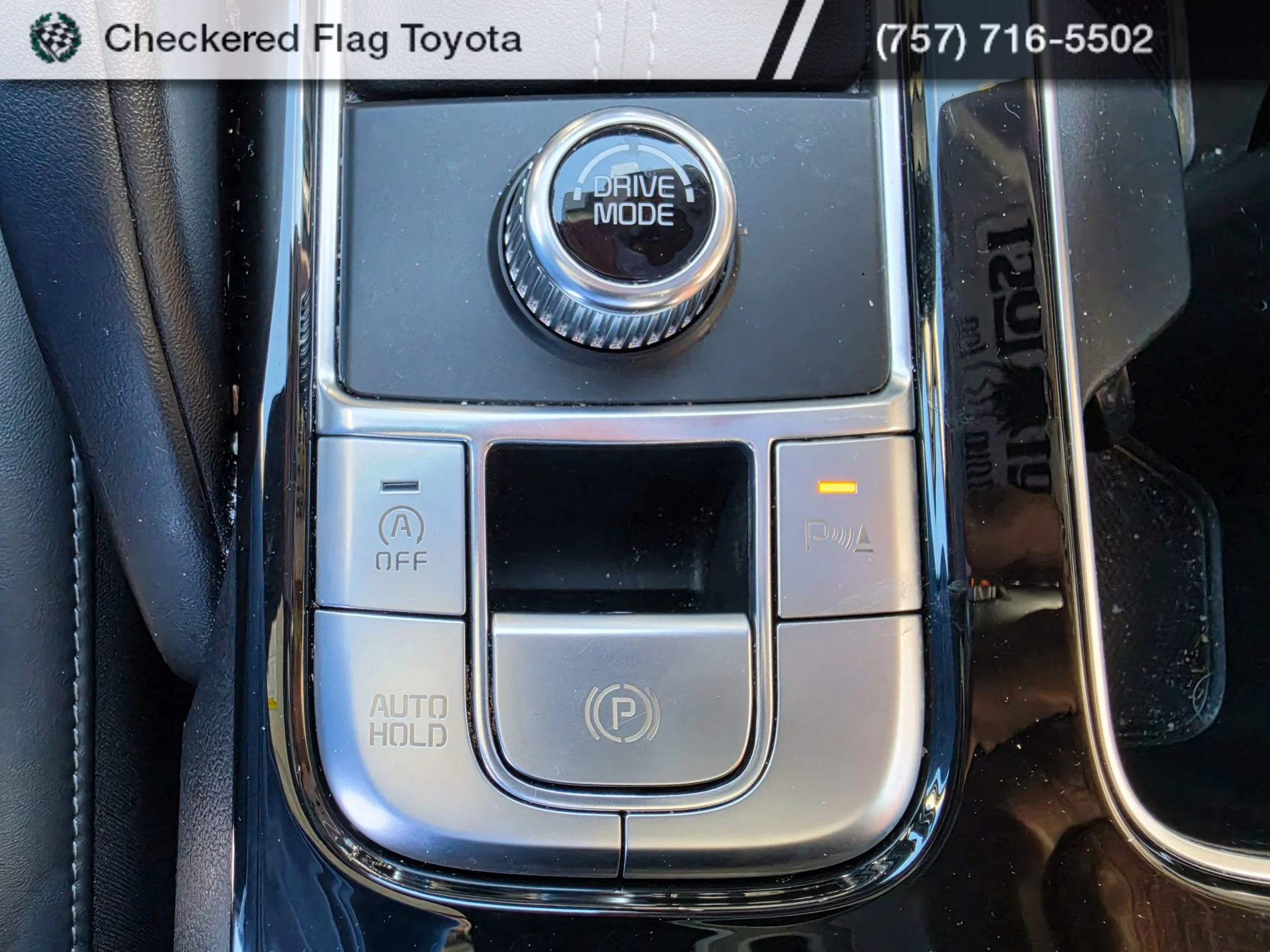 Used 2025 Everlasting Silver Kia S image 19