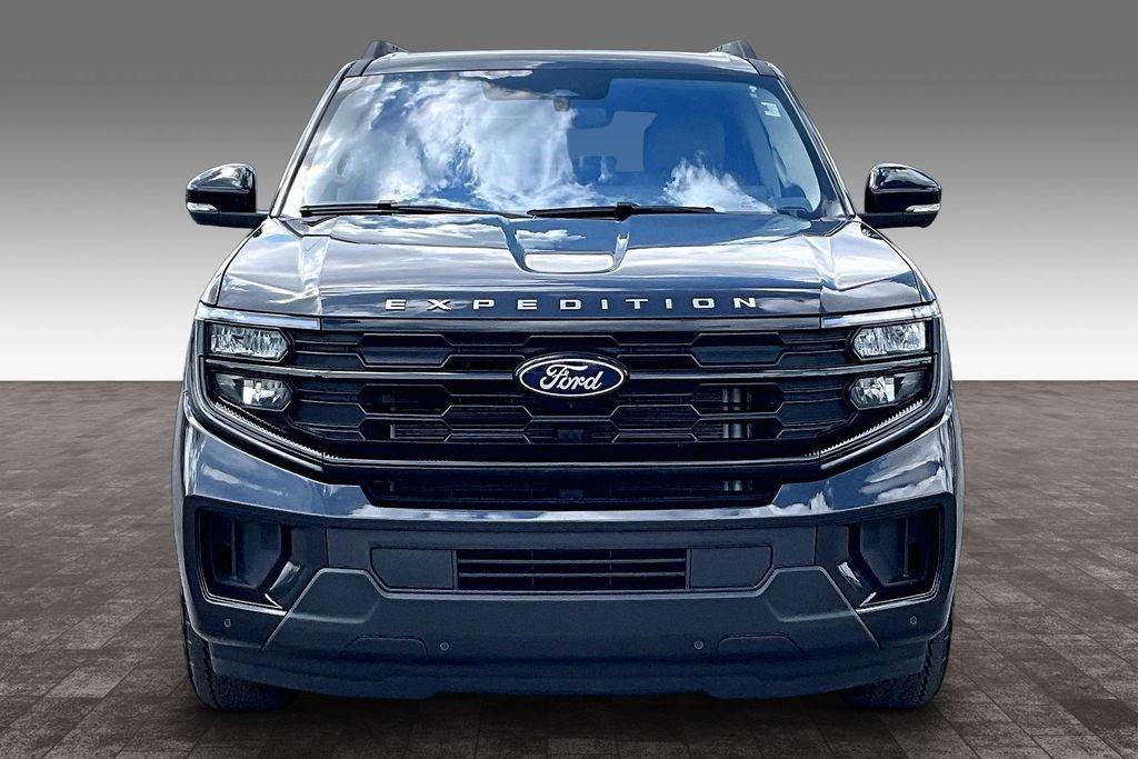 Used 2025 Gray Metallic Ford Active image 27