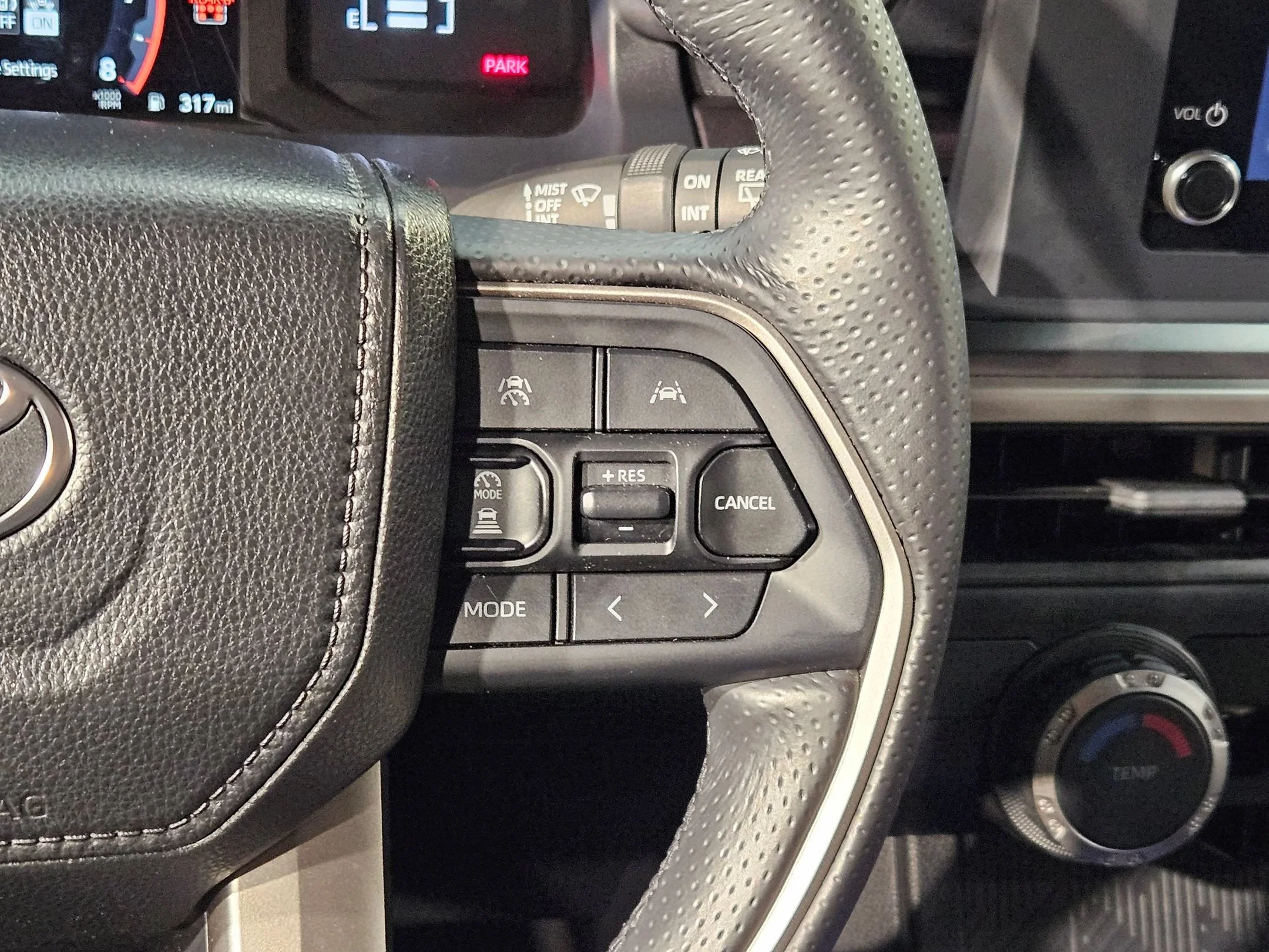 Certified Used 2025 Ice Cap Toyota SR5 image 28