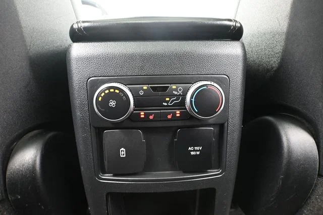 Used 2020 Black Ford Limited image 35