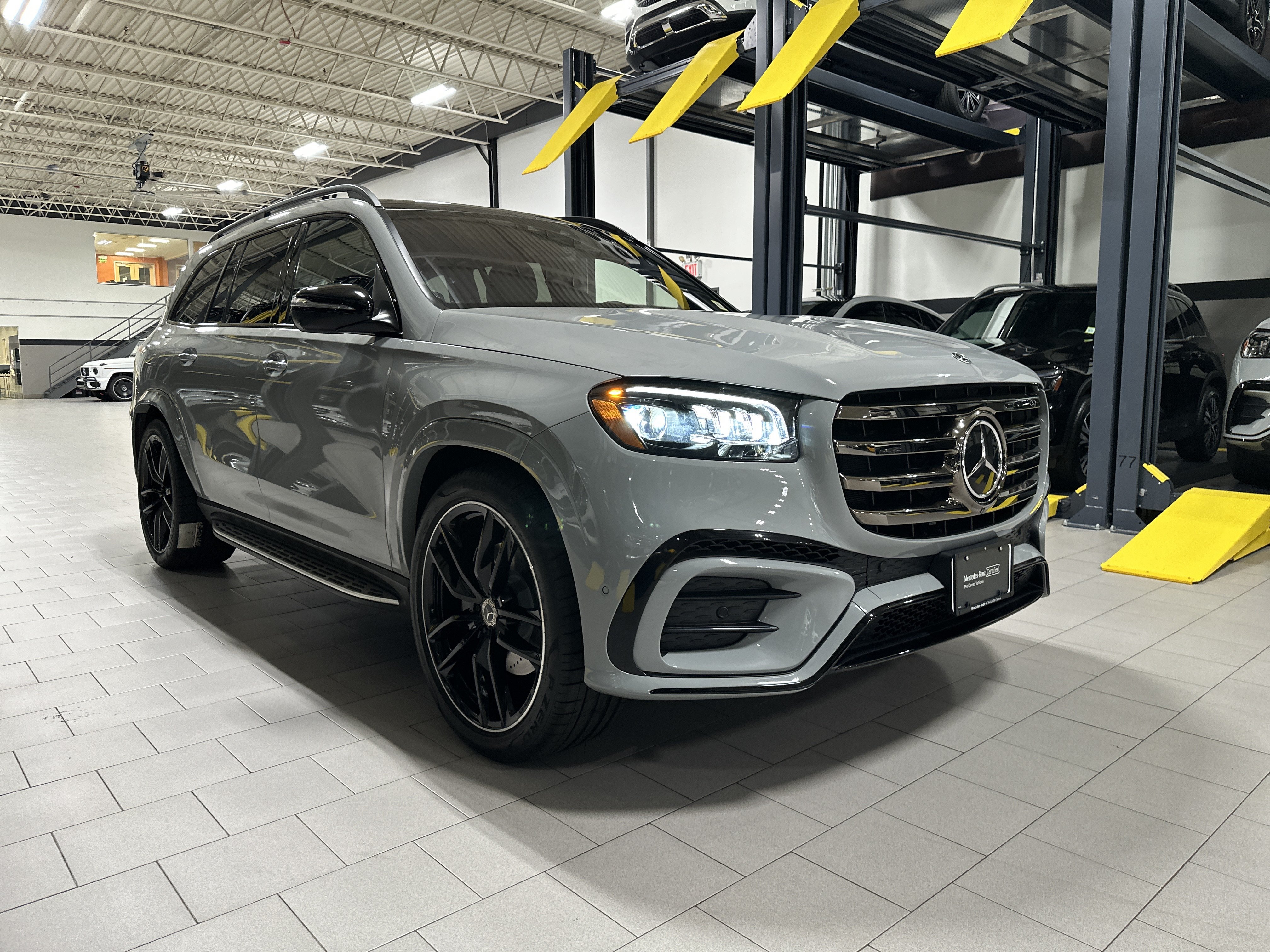 Certified Used 2024 MANUFAKTUR Alpine Grey Mercedes-Benz GLS 580 image 7