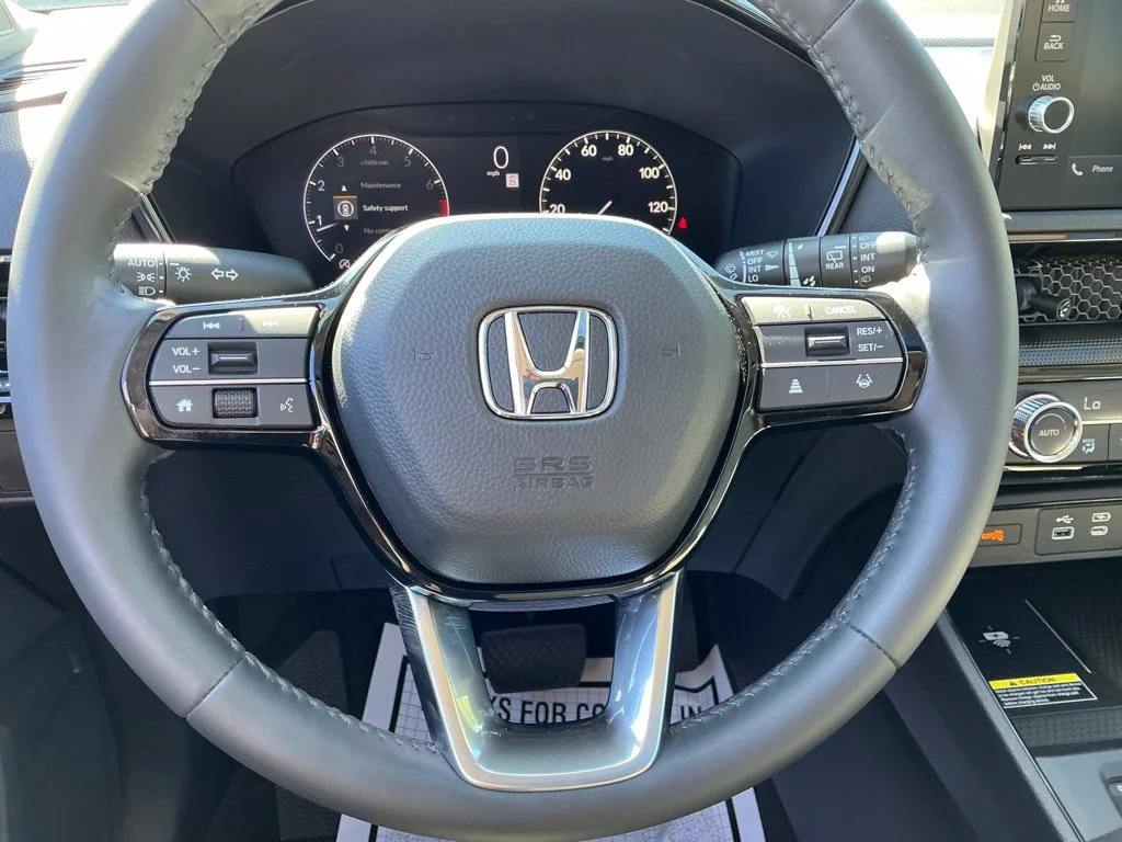 Used 2024  Honda EX-L image 37