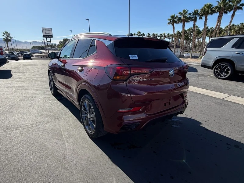 Used 2023 Cinnabar Metallic Buick Select image 5