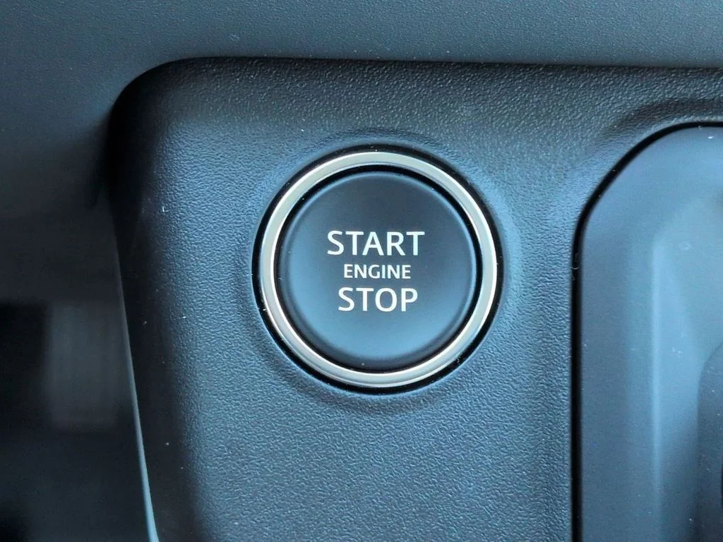 Certified Used 2025 Blue Land Rover S image 27
