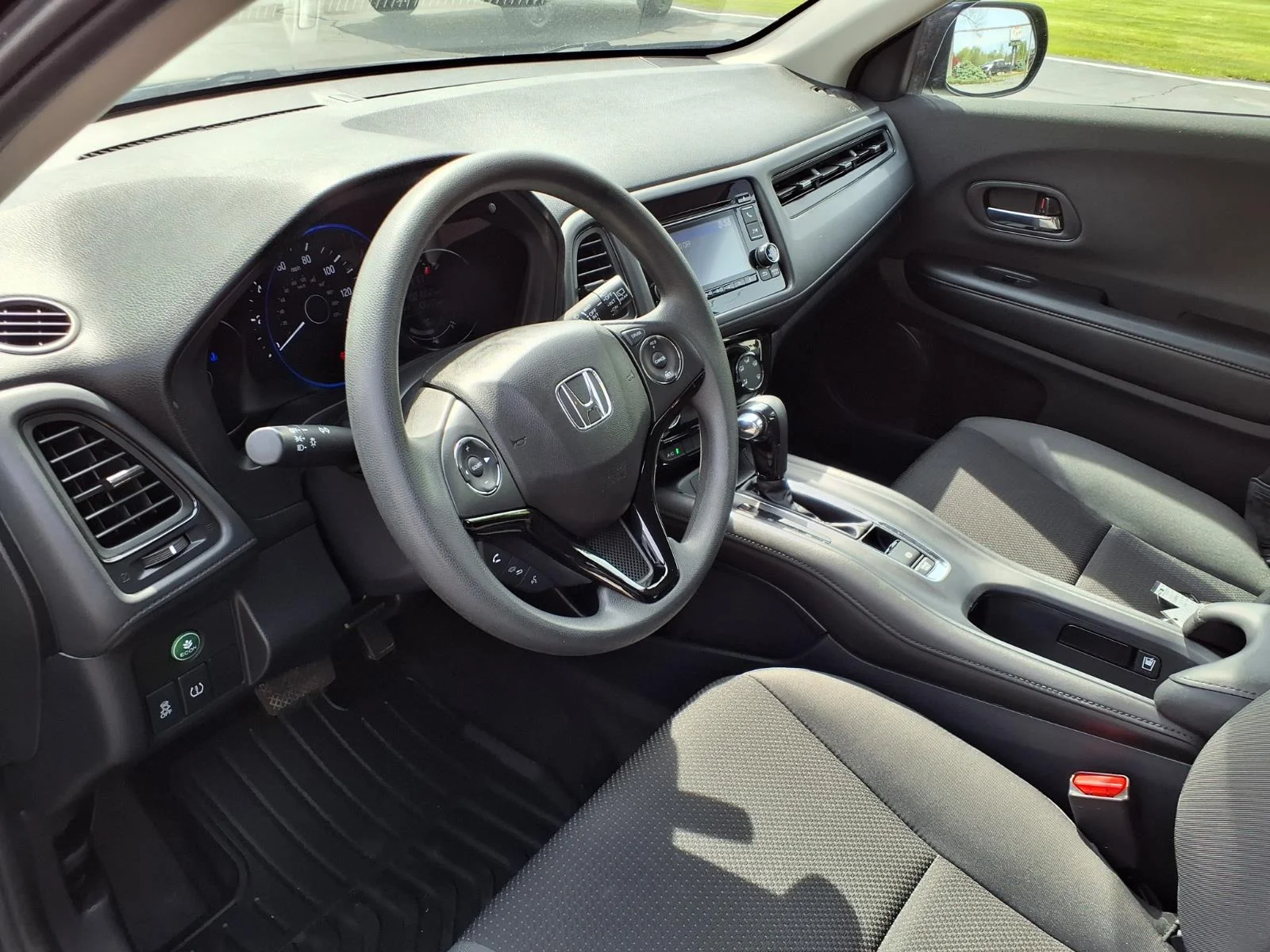 Used 2022 Black Honda LX image 11