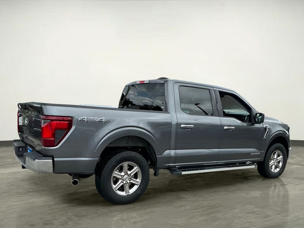Used 2025 Gray Ford XLT image 7