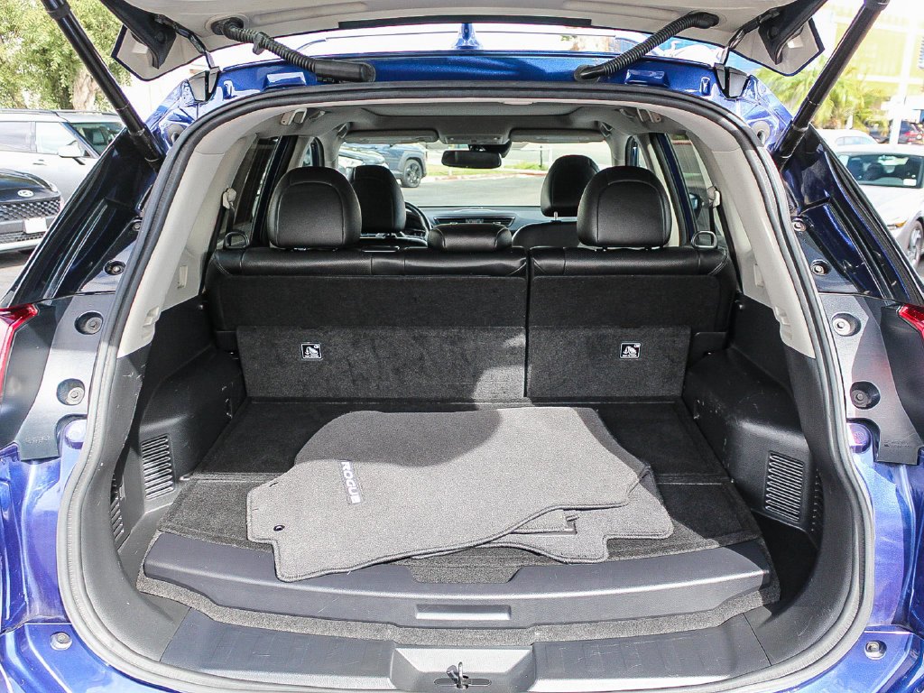 Used 2019 Blue Nissan Hybrid SL image 28