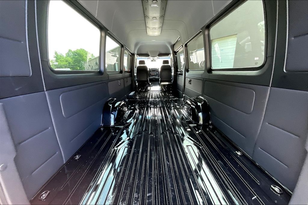New 2025 Jet Black Mercedes-Benz Cargo 170 WB image 9