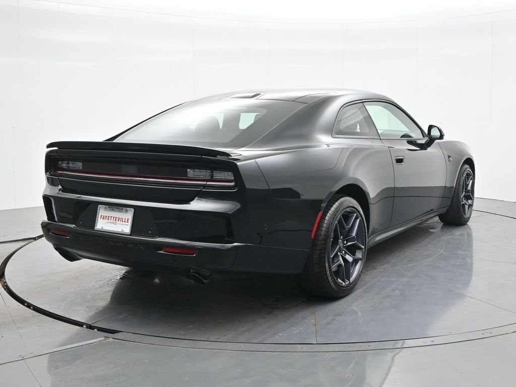 New 2026 Diamond Black Crystal Pearlcoat Dodge Scat Pack image 7