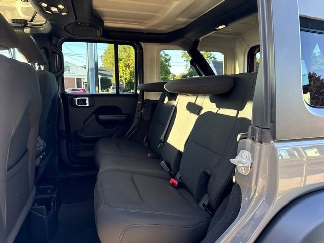 Used 2021 Gray Jeep Unlimited Sport S image 14
