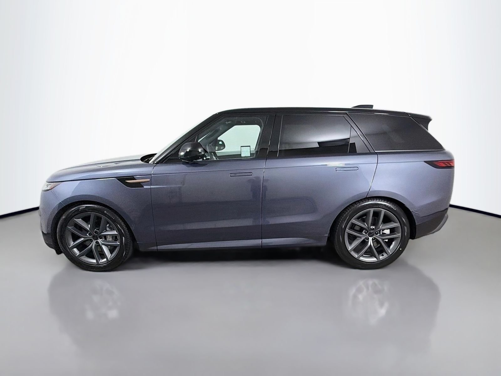 New 2026 Varesine Blue LAND ROVER SE image 2