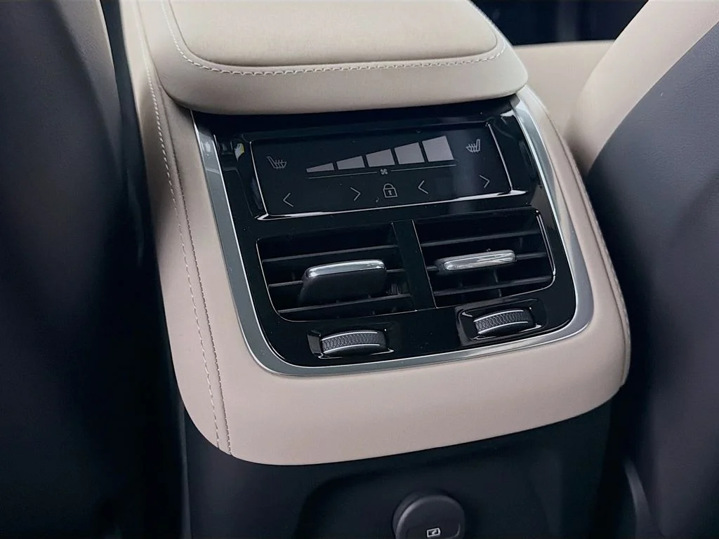 New 2026  Volvo T8 Plus image 27