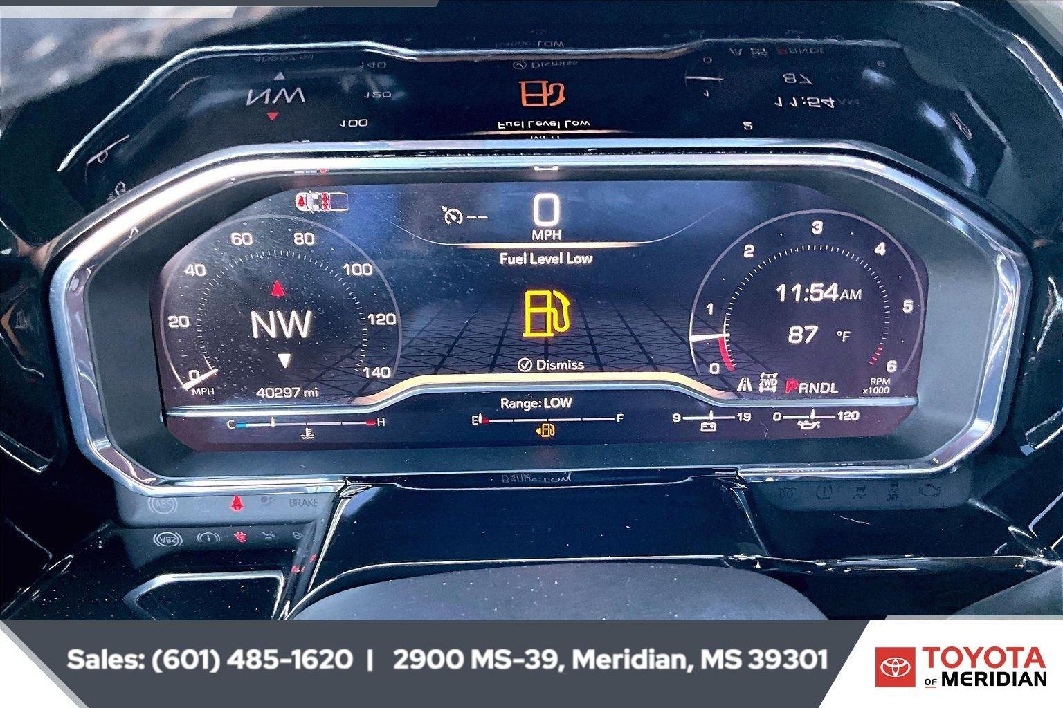 Used 2024 Sterling Metallic GMC Elevation image 13