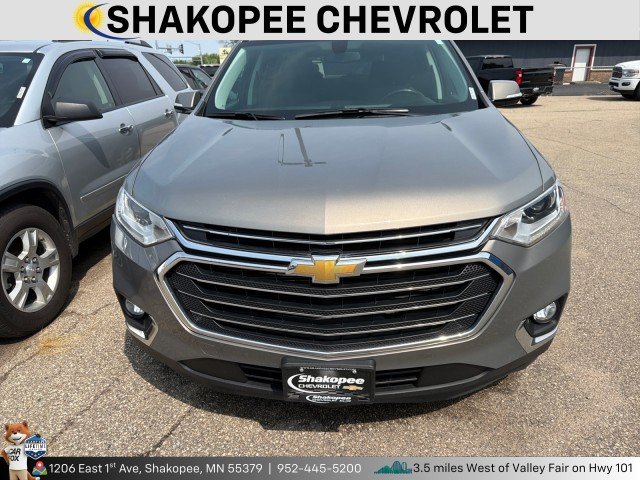 Used 2019 Chevrolet Traverse 1LT with VIN 1GNEVGKW2KJ192219 for sale in Shakopee, Minnesota