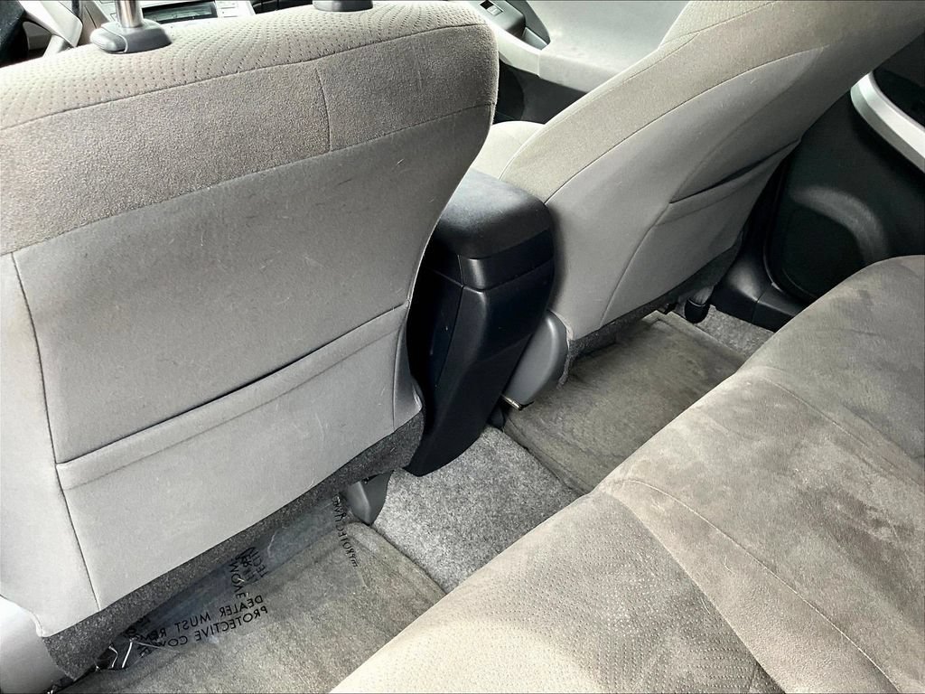2015 Toyota Prius 9