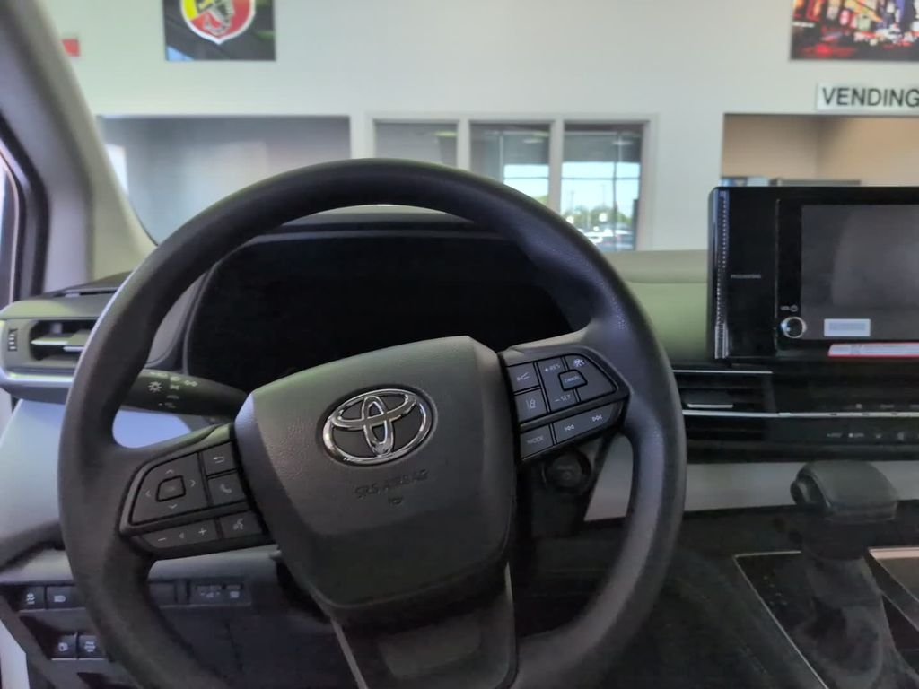 Used 2025 White Toyota LE image 18