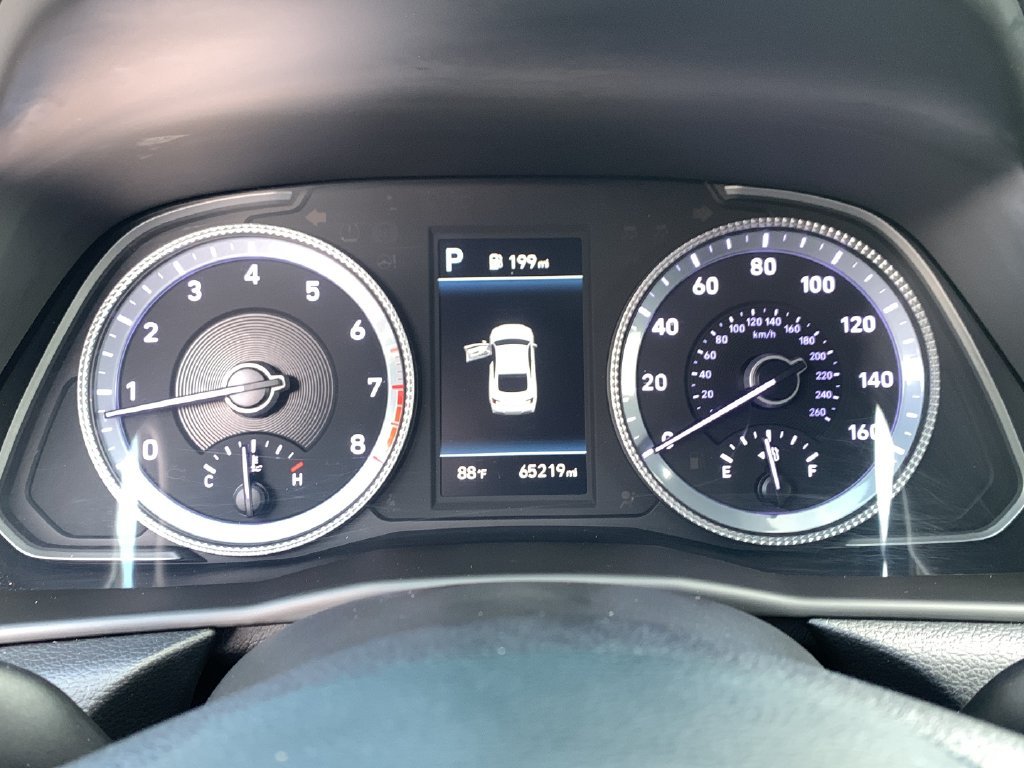 Used 2023 Serenity White Hyundai SEL image 24