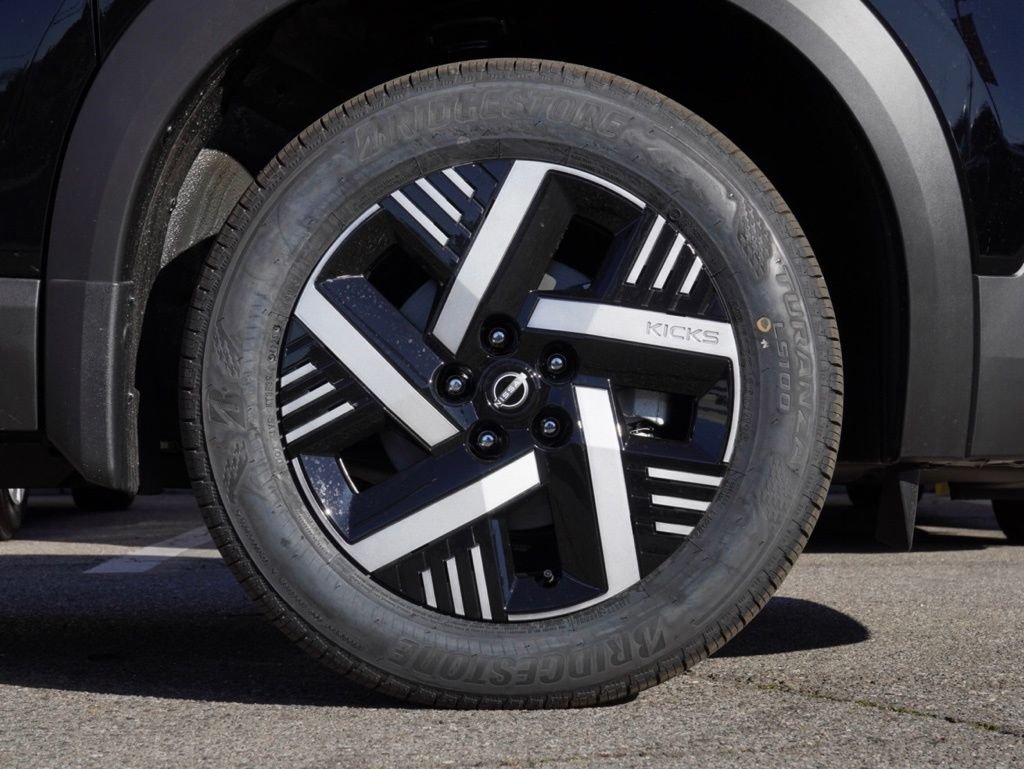 New 2026 Black Nissan SV Premium image 7