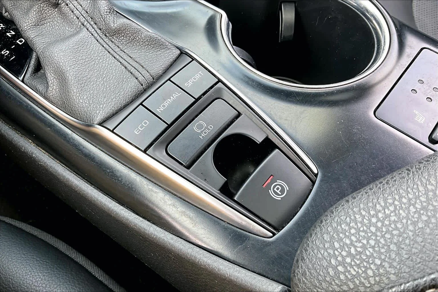 Used 2020 Celestial Silver Metallic Toyota XSE image 31
