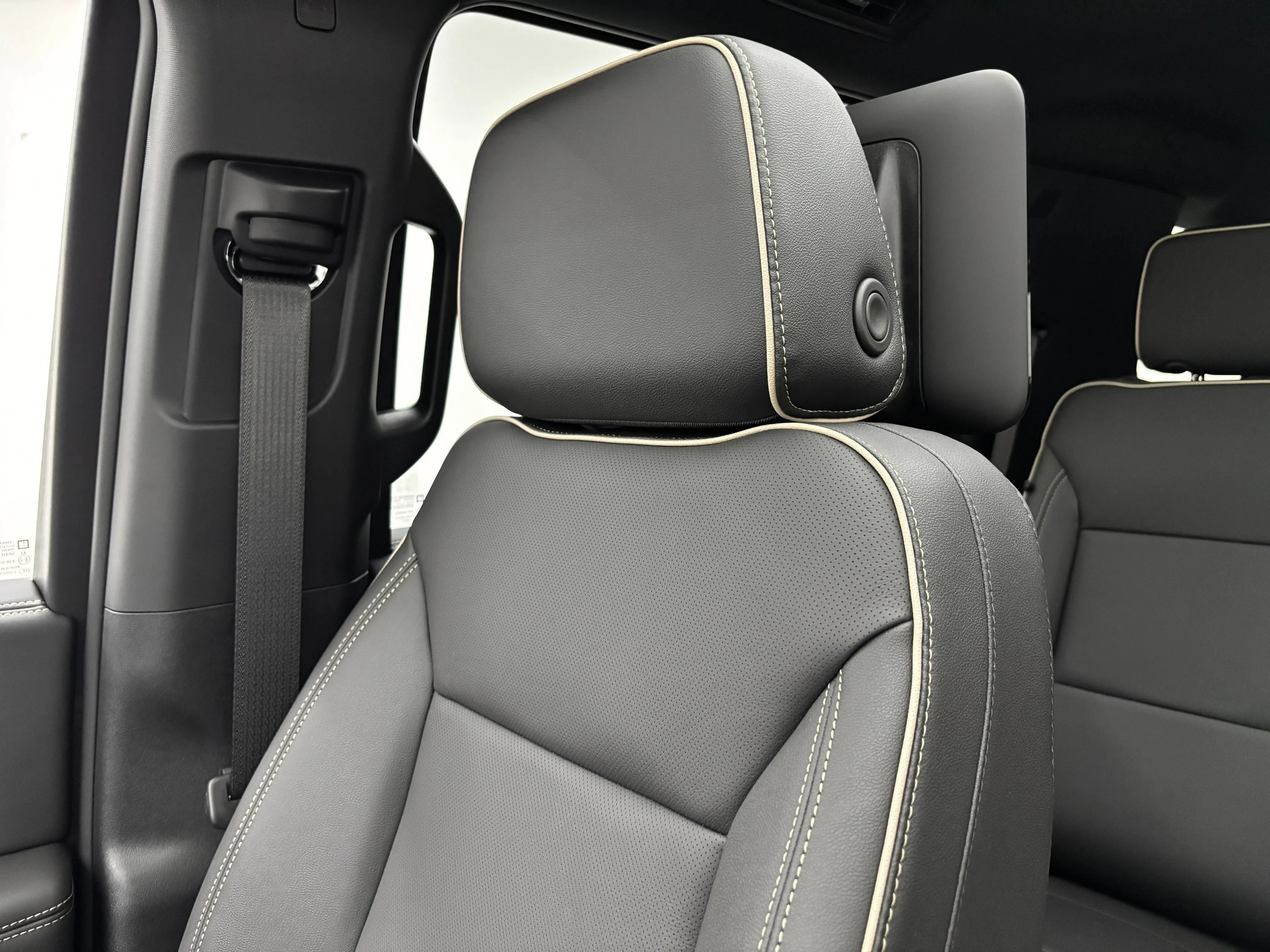 2026 GMC Yukon Elevation - Photo 51