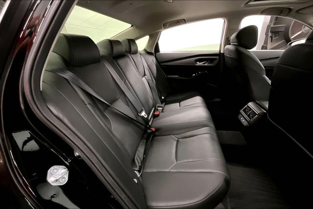 Used 2025 Crystal Black Pearl Honda Touring image 25