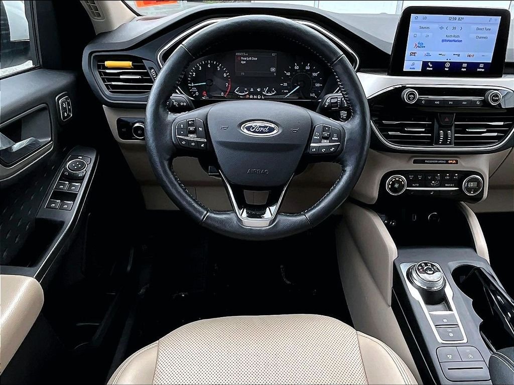 Used 2020 White Metallic Ford SEL image 17