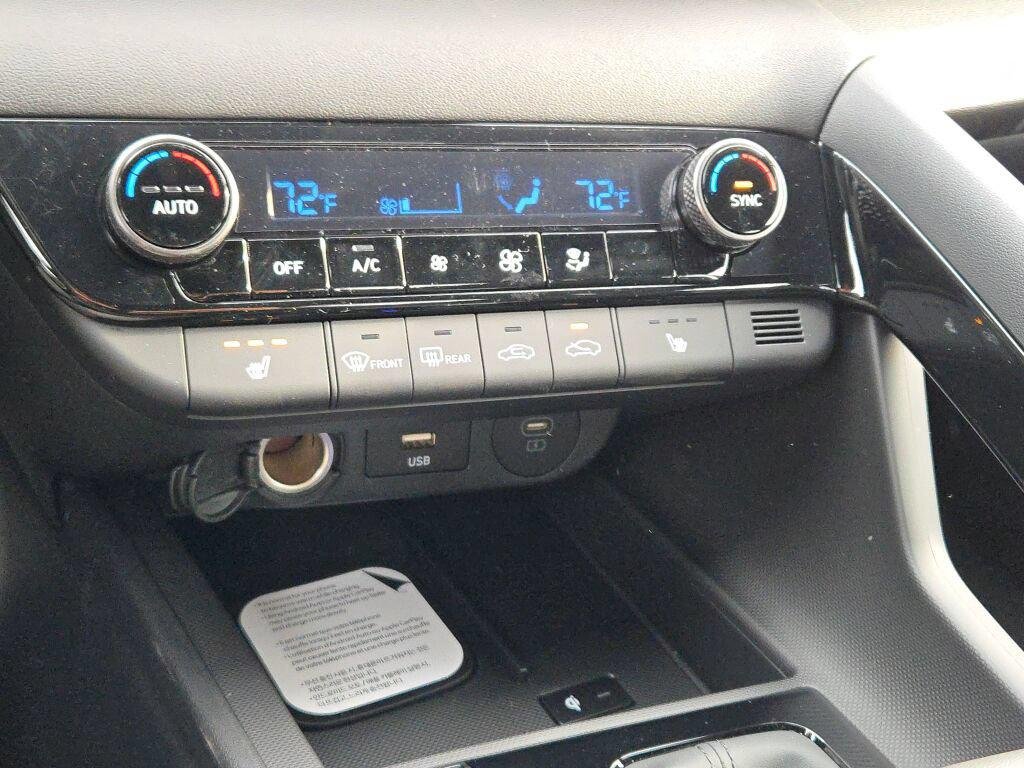 New 2026 White Hyundai SEL Sport image 23