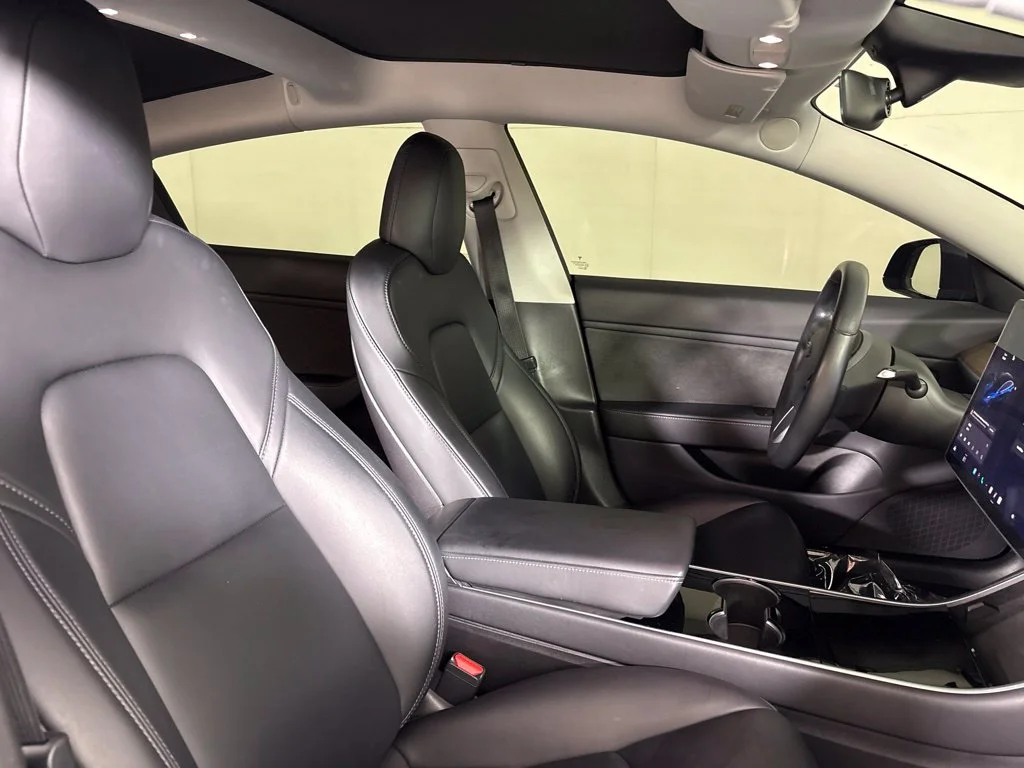Used 2019 Blue Tesla Mid Range image 14