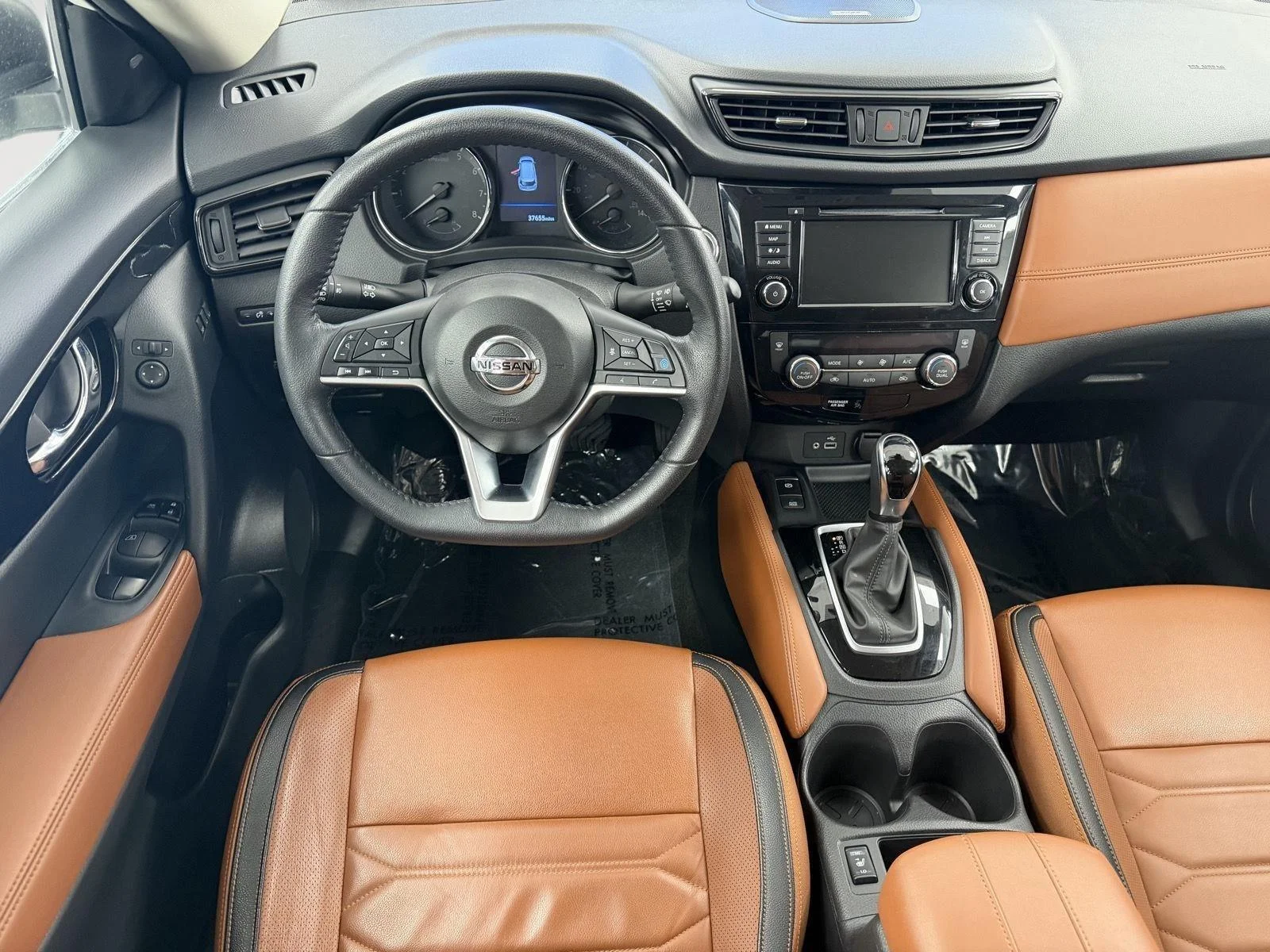 Used 2019 Pearl White Tricoat Nissan SL image 5