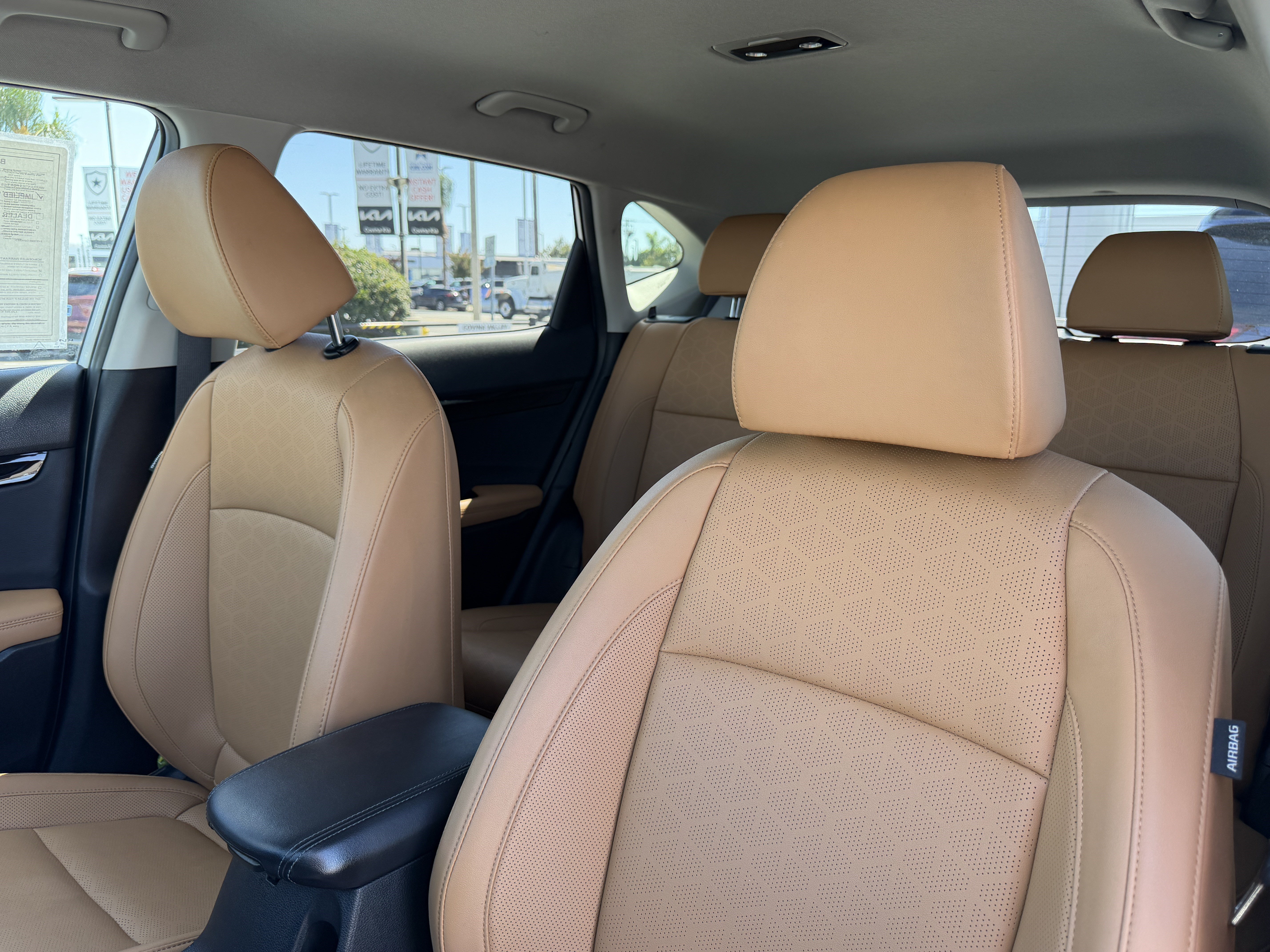 Certified Used 2024 Snow White Pearl Kia EX image 17