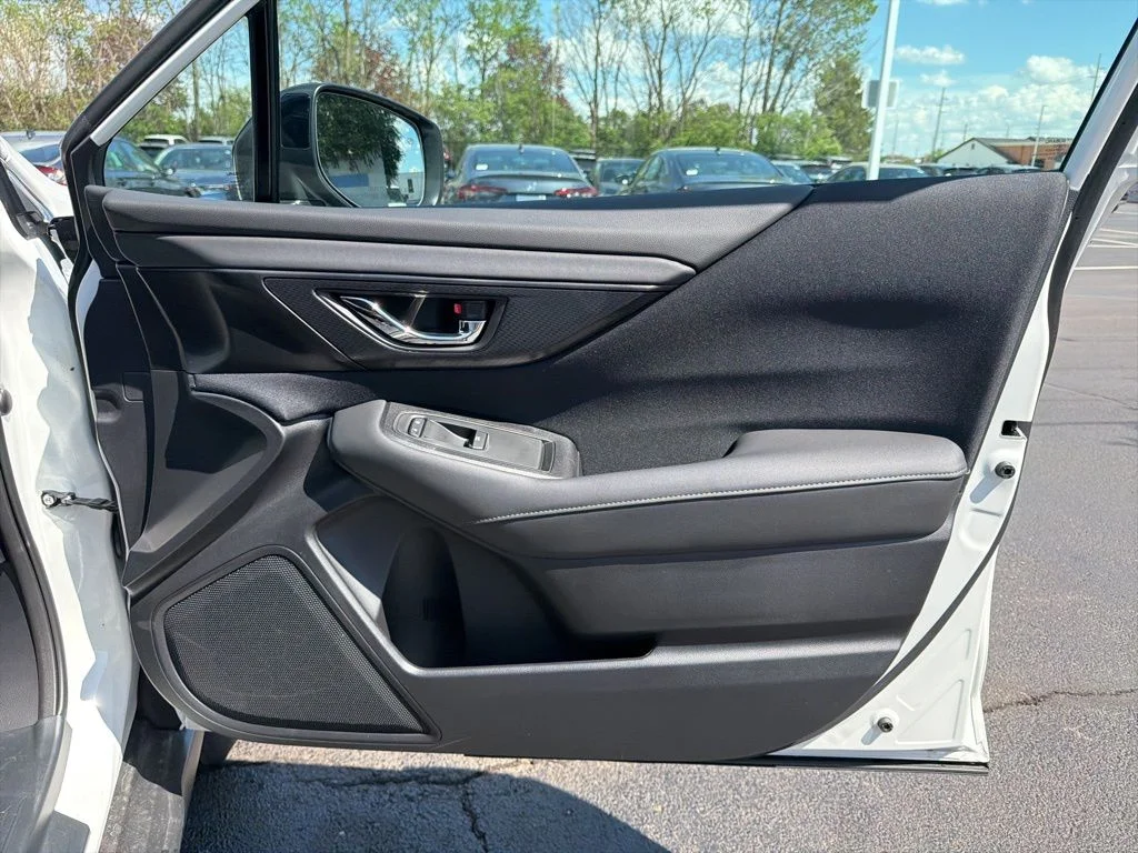 2025 Subaru Outback Premium - Photo 25