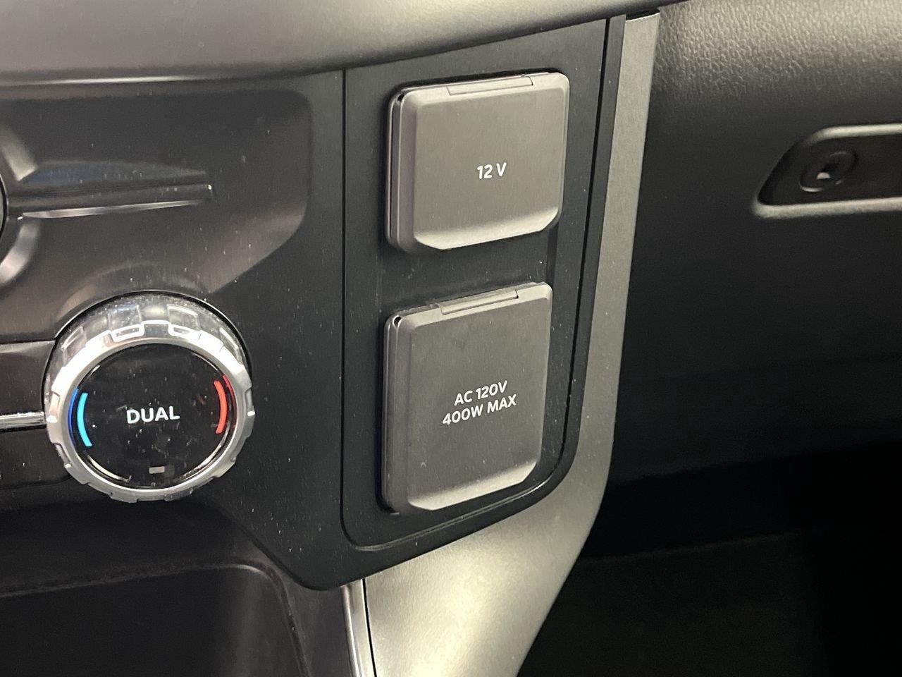 Used 2024 Oxford White Ford XLT image 25