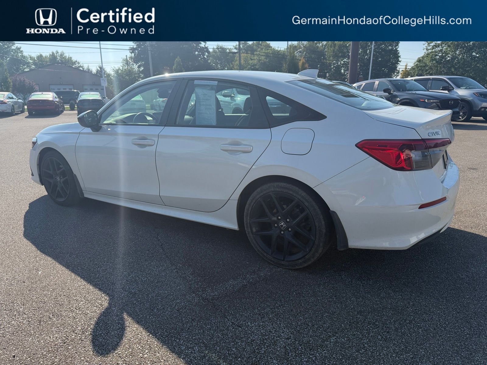 Certified Used 2024 Platinum White Pearl Honda 2.0L 4D SPORT image 10