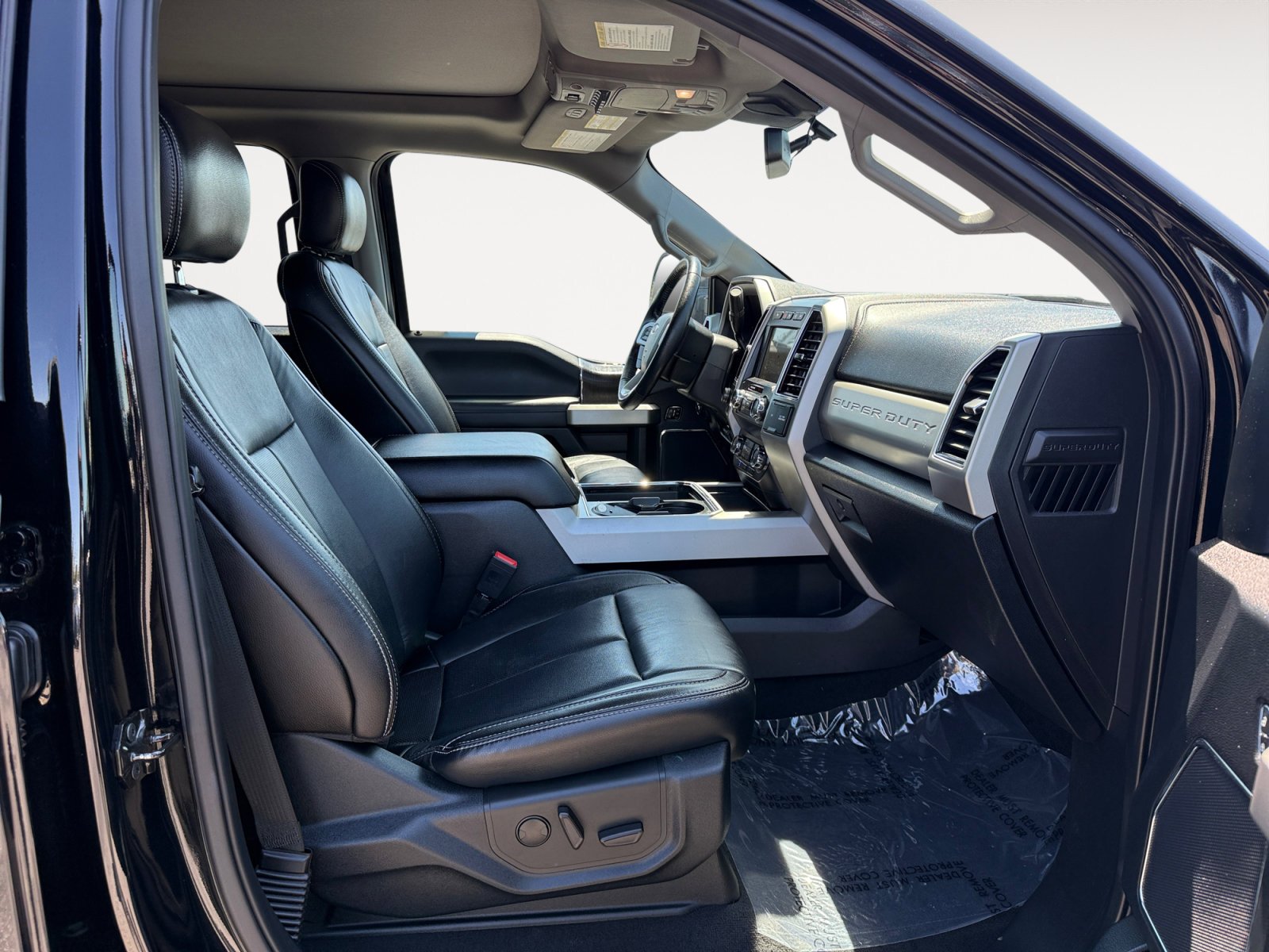 Used 2020 Black Metallic Ford Lariat image 19