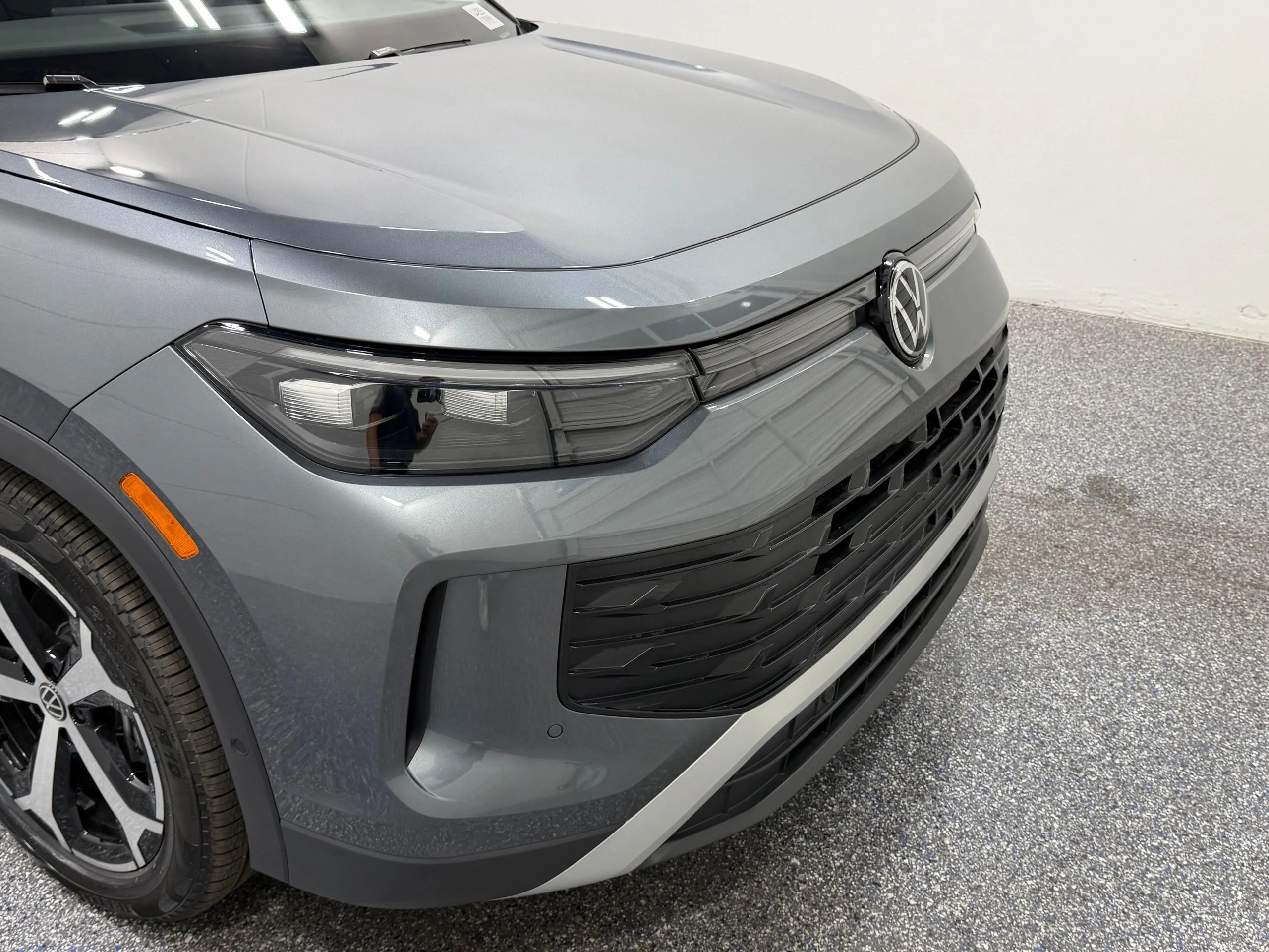 New 2026 Gray Volkswagen 2.0T SE image 18