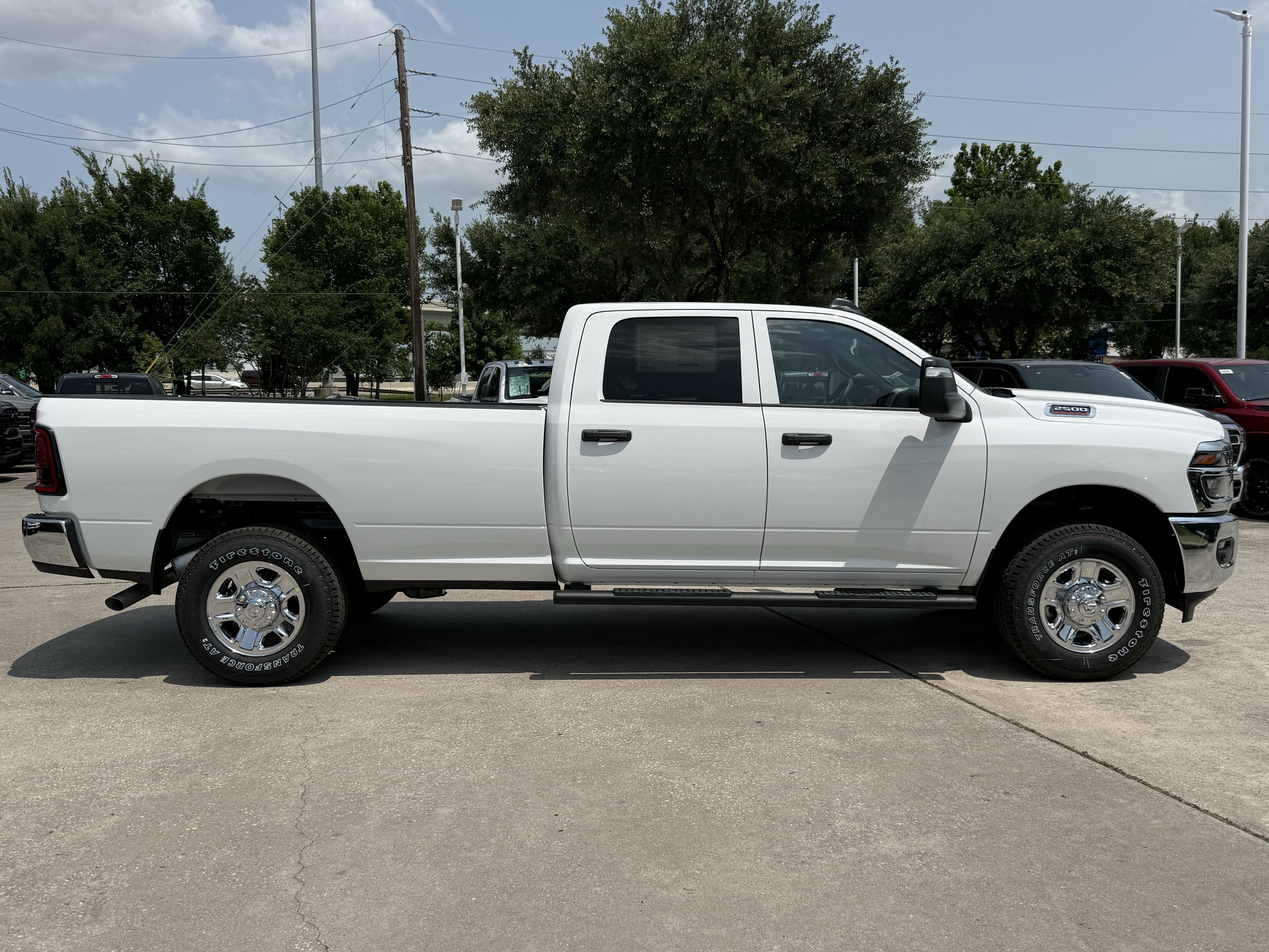 New 2026 Bright White Clear-Coat Exterior Paint RAM Tradesman image 3
