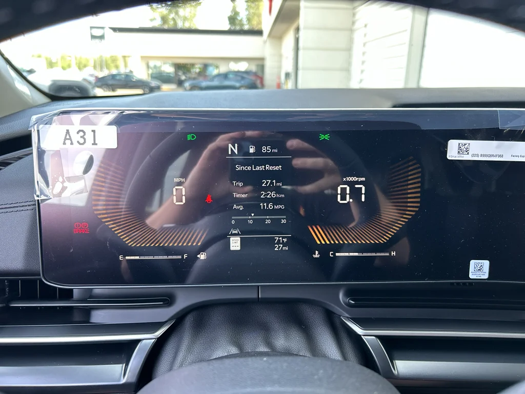 New 2026 Snow White Kia LXS image 24